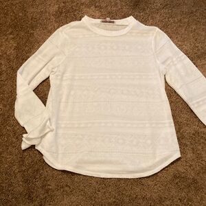LOFT. LIGHTWEIGHT LONG SLEEVE TOP. WHITE. CUTE. EVERYONE NEEDS A WHITE TOP! EUC